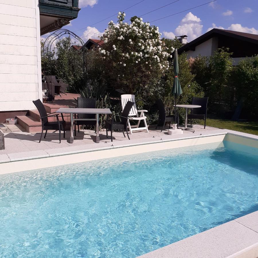 Reitbergs Nest Apartamento Eugendorf Exterior foto